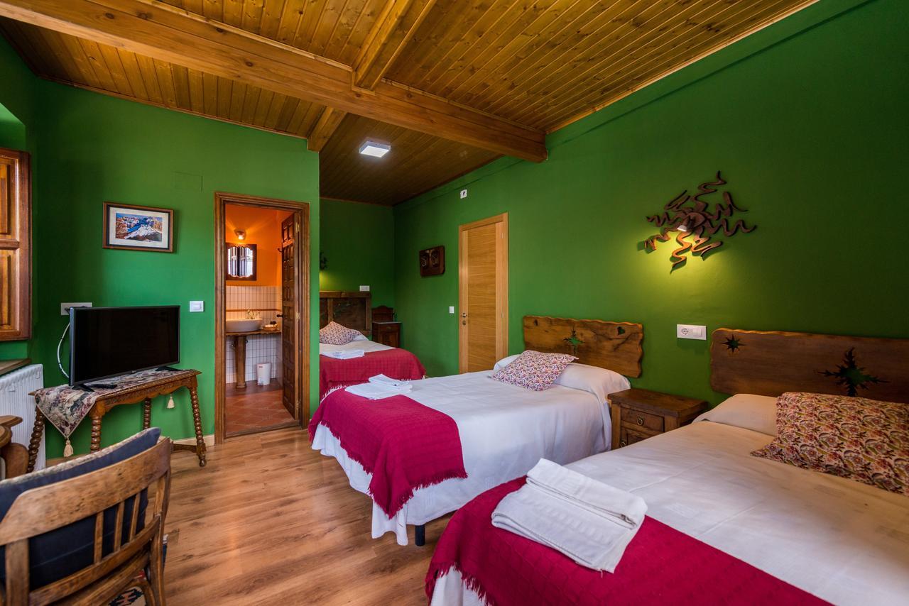 Hostal Pena Santa Soto  Zewnętrze zdjęcie