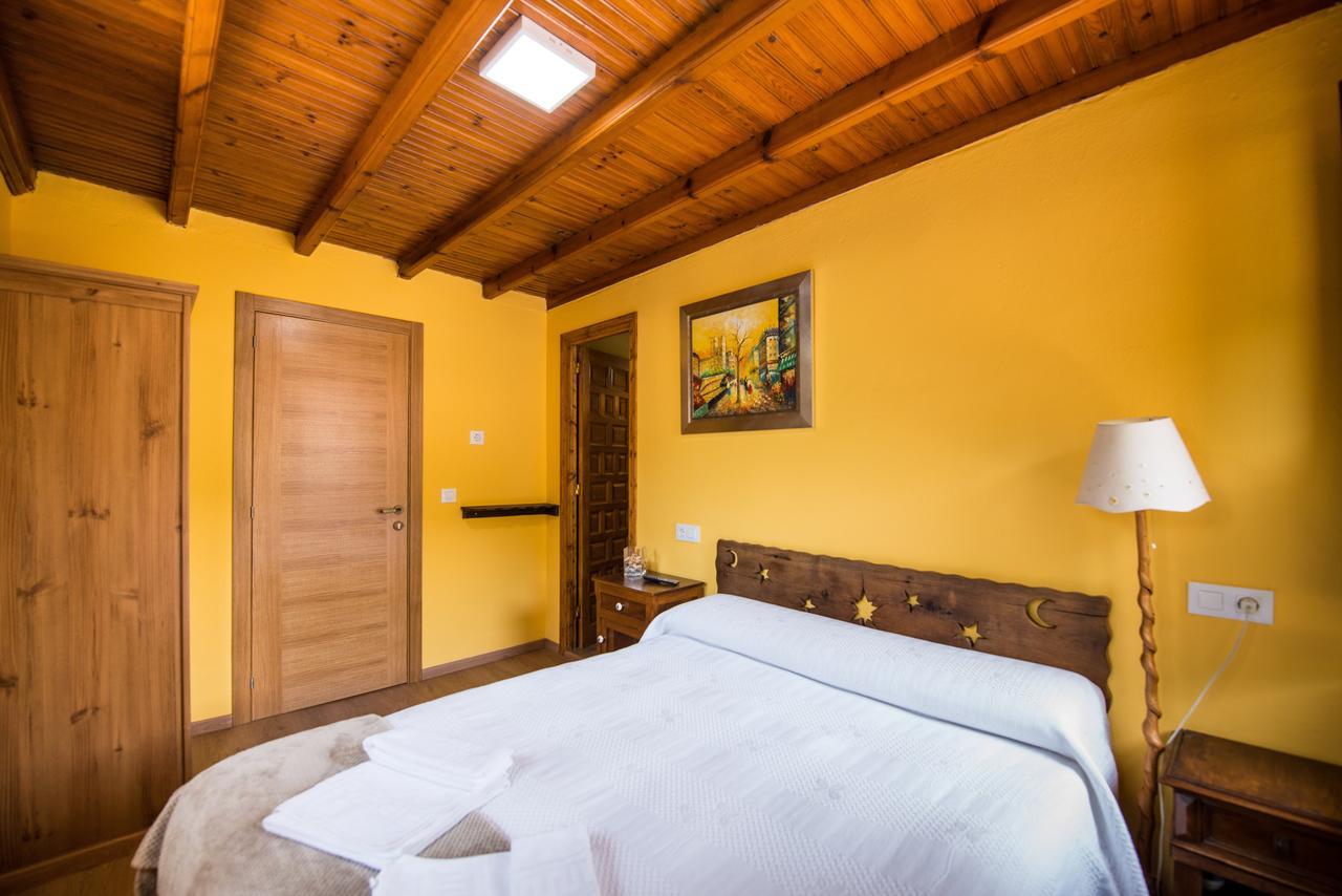 Hostal Pena Santa Soto  Zewnętrze zdjęcie