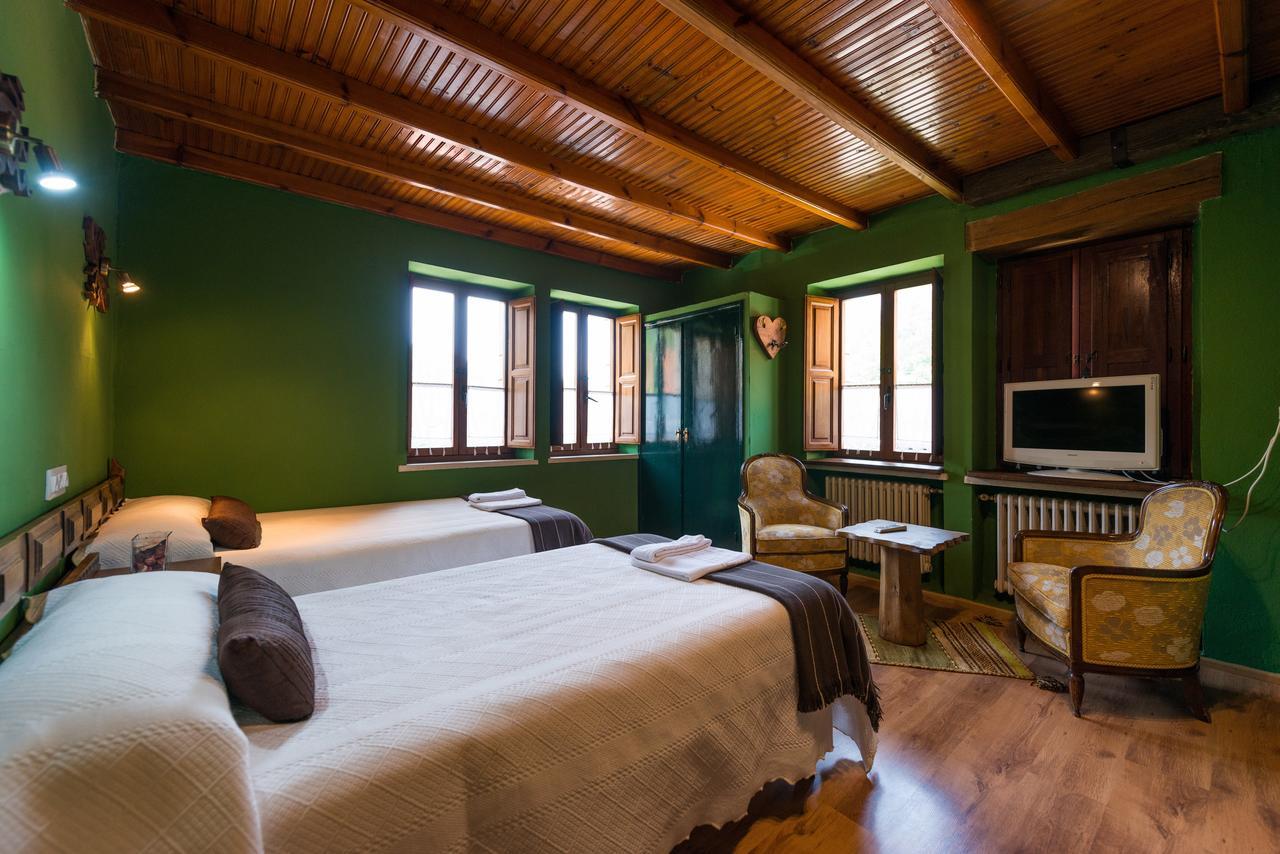 Hostal Pena Santa Soto  Zewnętrze zdjęcie
