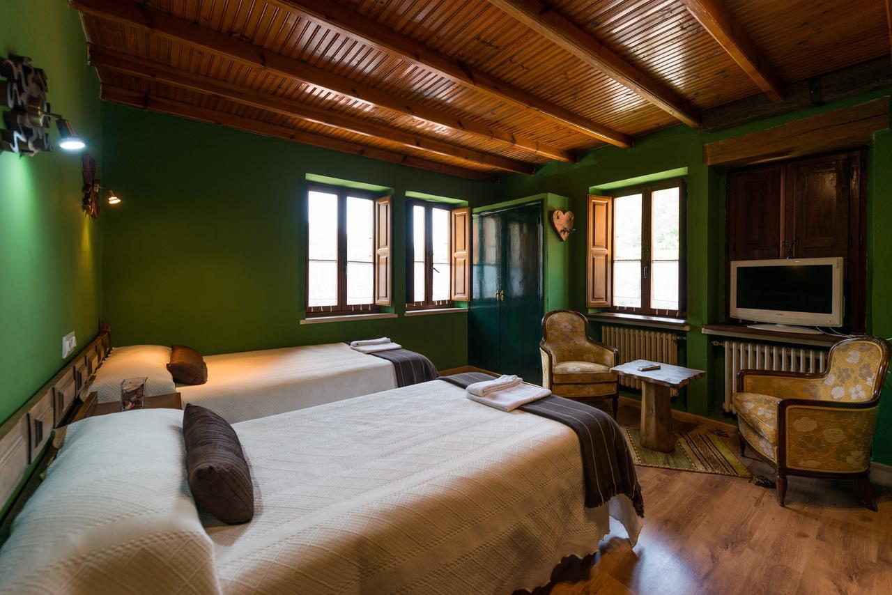 Hostal Pena Santa Soto  Zewnętrze zdjęcie